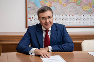 Поздравление главы Минобрнауки России Валерия Николаевича Фалькова с Международным женским днем