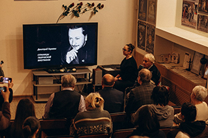 Видимо на небесах нужен Его голос