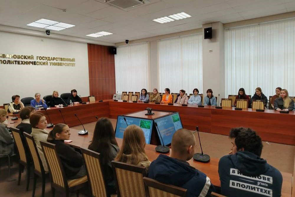 В Ивановском Политехе работает Инженерная школа с компанией «Шуйские ситцы»