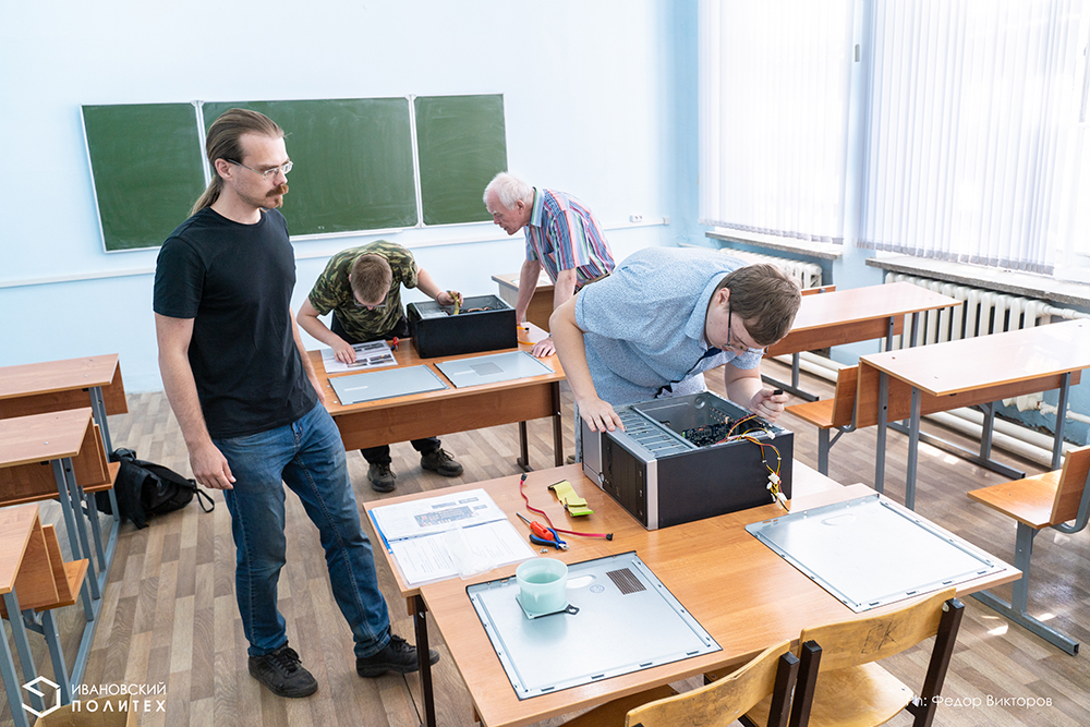 Будущие инженеры сдали экзамен по программе нацпроекта