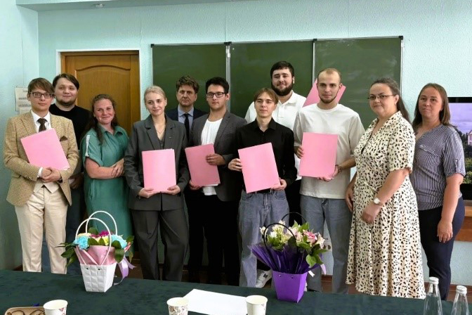 С защиты диплома – сразу на работу