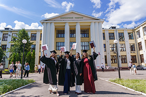 В Политехе – выпускной